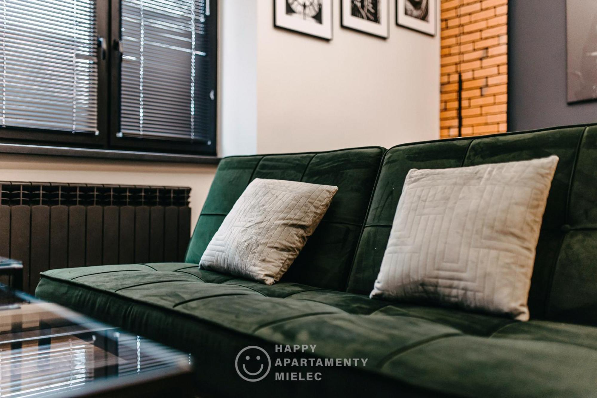 Happy Nest - Apartamentyhappy Pl Мелец Экстерьер фото